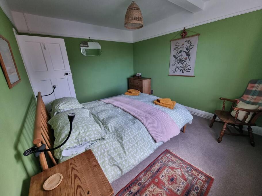 Cheerful Two Bedroom Cottage In The Forest Of Dean Lydbrook Exterior foto